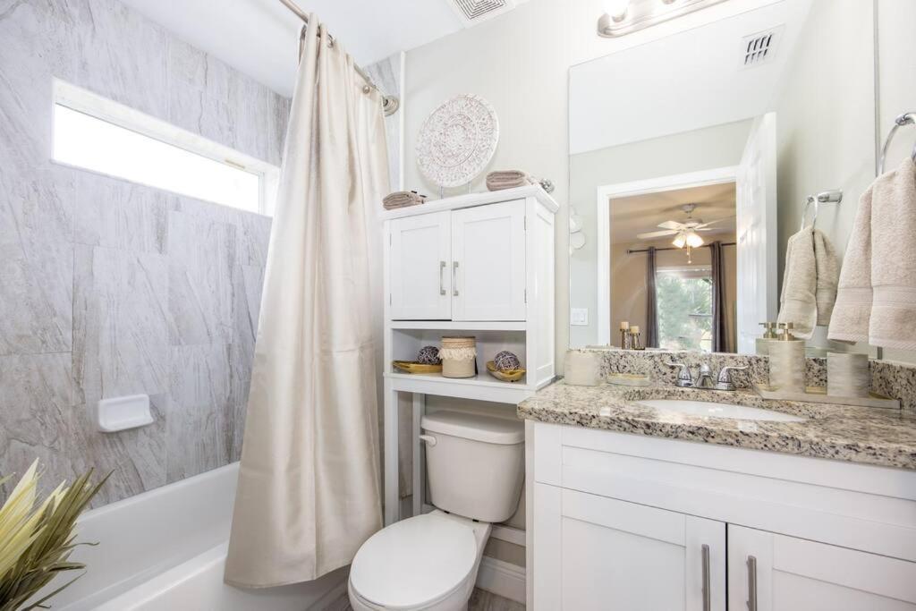Modern Luxury Home Located In Tampa! 외부 사진